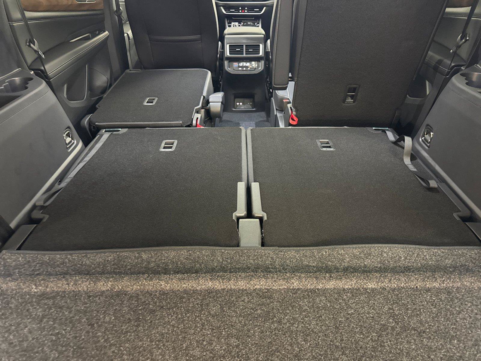 New 2026 Volkswagen Atlas SE AWD/4WD image 14