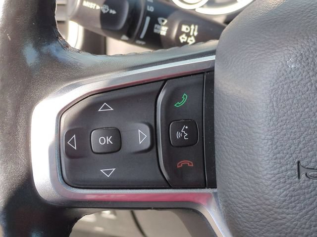 Used 2020 RAM 1500 Laramie w/ Off Road Group AWD/4WD image 19