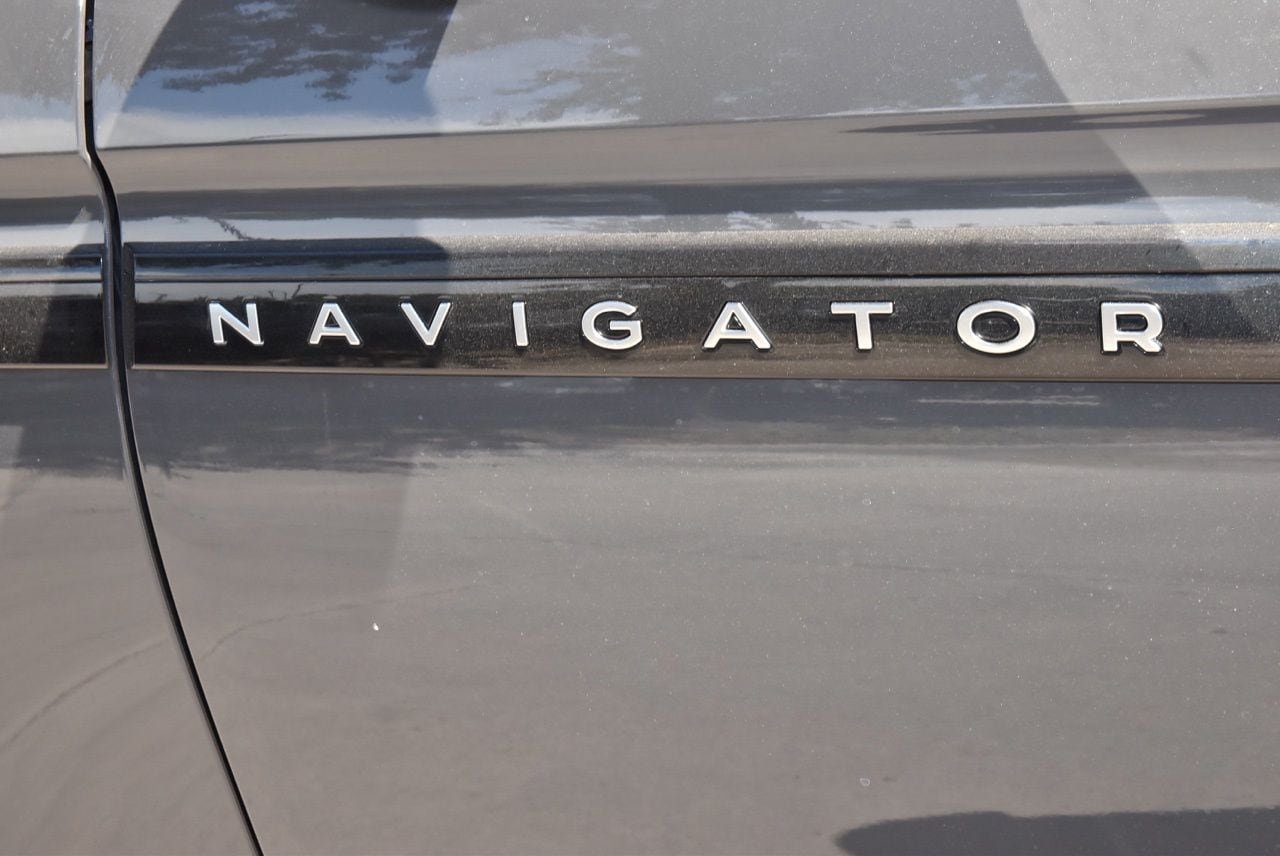 New 2027 Lincoln Navigator Black Label AWD/4WD image 45