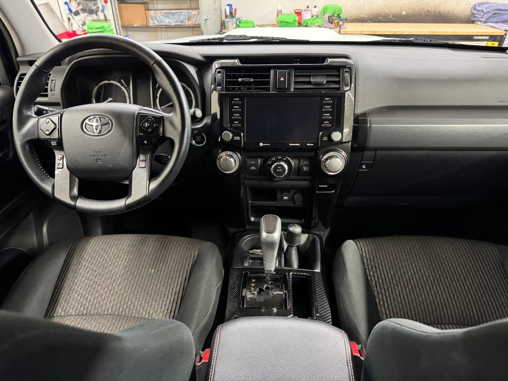 Used 2024 Toyota 4Runner TRD Off-Road image 15