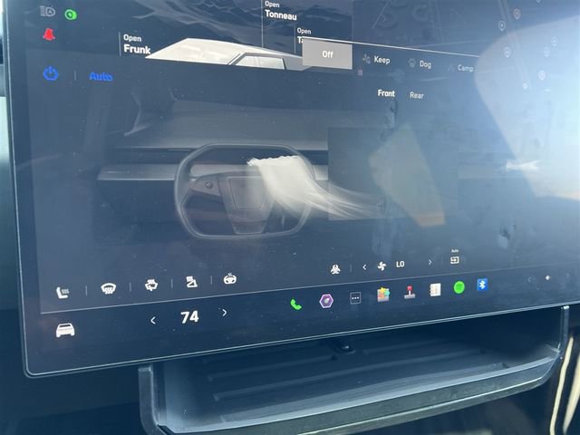 Used 2025 Tesla Cybertruck AWD Crew Cab image 21