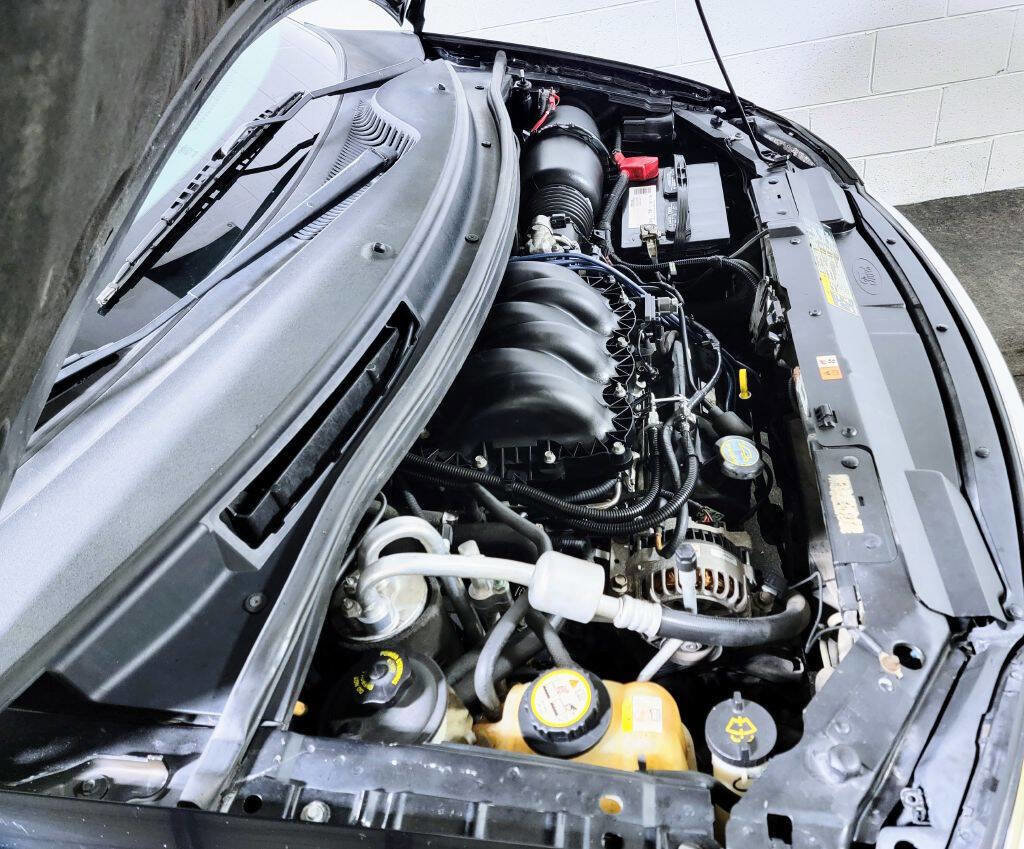 Used 2003 Ford Windstar SE image 18