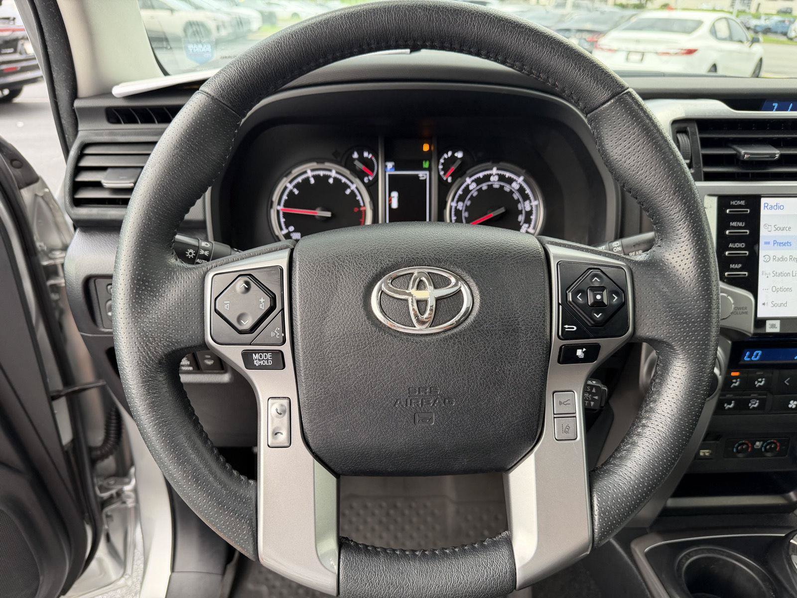 Certified 2022 Toyota 4Runner Limited AWD/4WD image 22