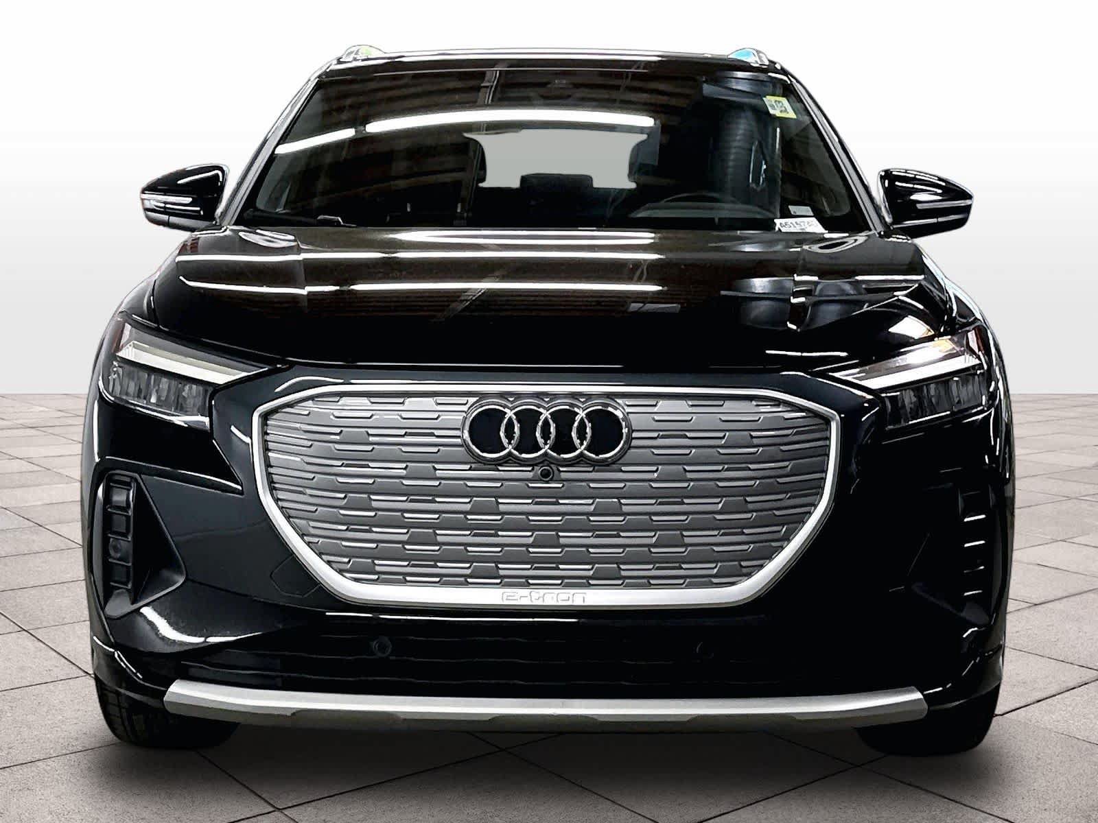 Used 2023 Audi Q4 e-tron Premium Plus w/ Premium Plus RWD image 3