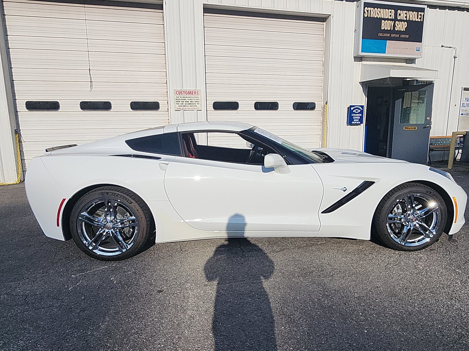 Used 2016 Chevrolet Corvette Stingray Coupe w/ 2LT Preferred Equipment Group RWD image 6