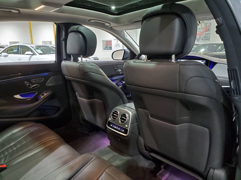 Used 2018 Mercedes-Benz S 560 4MATIC Sedan image 24