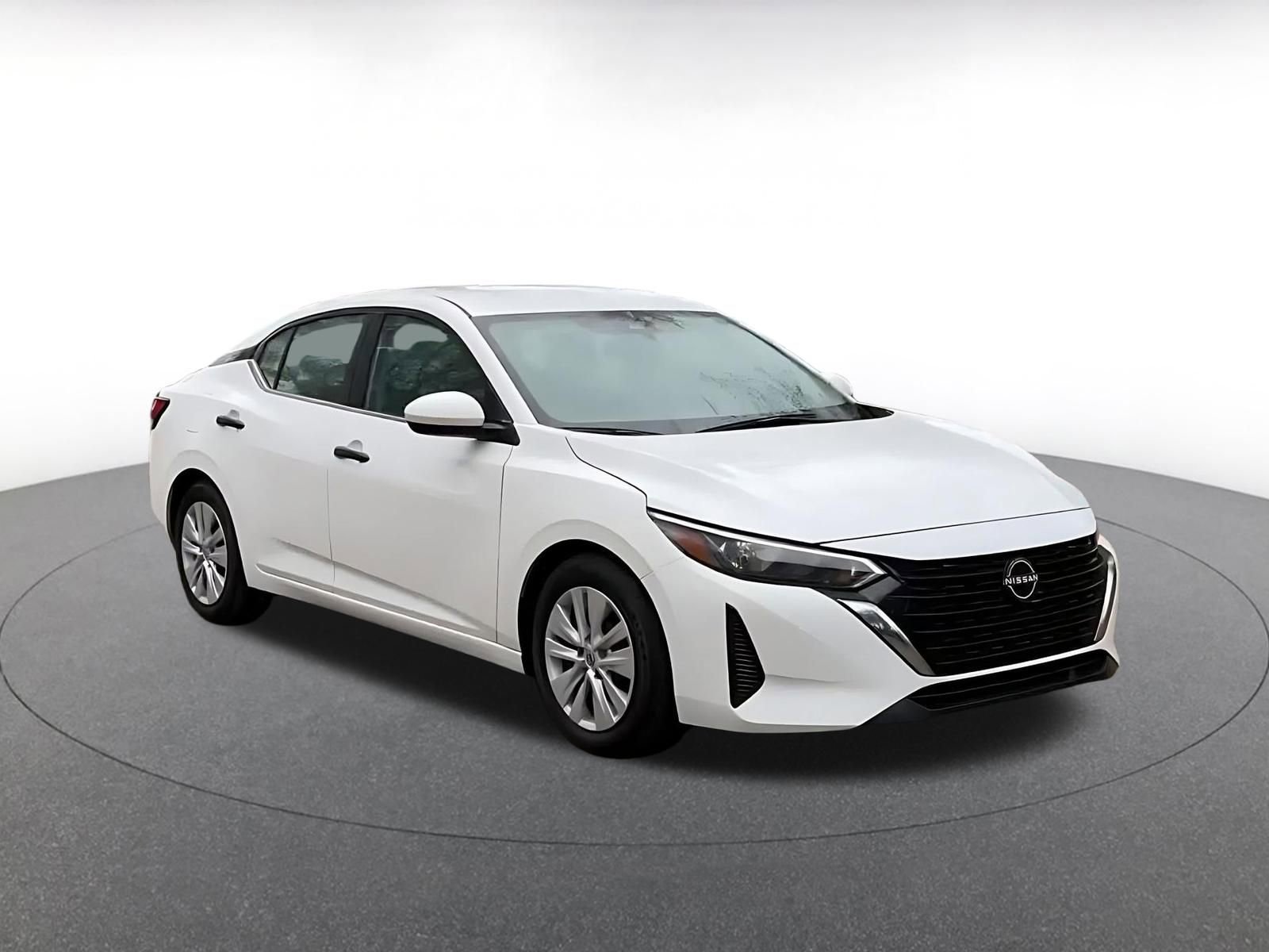 Used 2025 Nissan Sentra S FWD image 3
