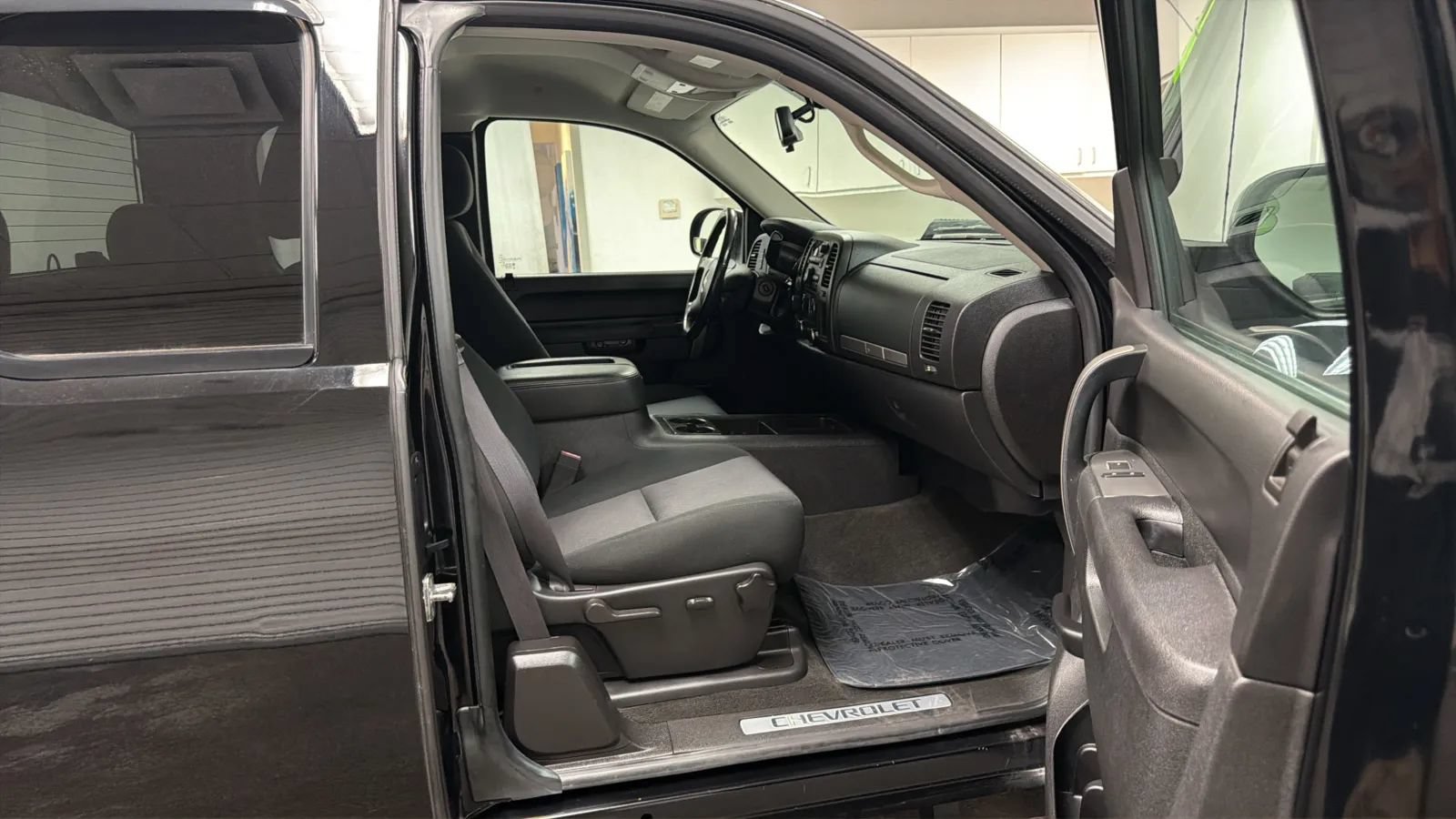 Used 2013 Chevrolet Silverado 1500 LT w/ All-Star Edition AWD/4WD image 20