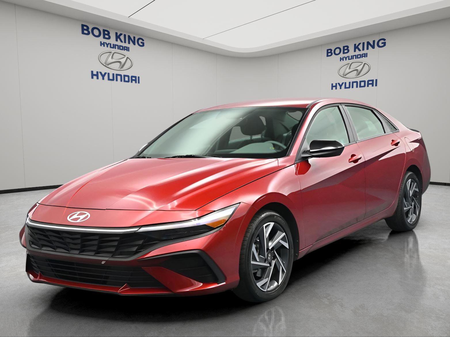 Certified 2025 Hyundai Elantra Sport image 1