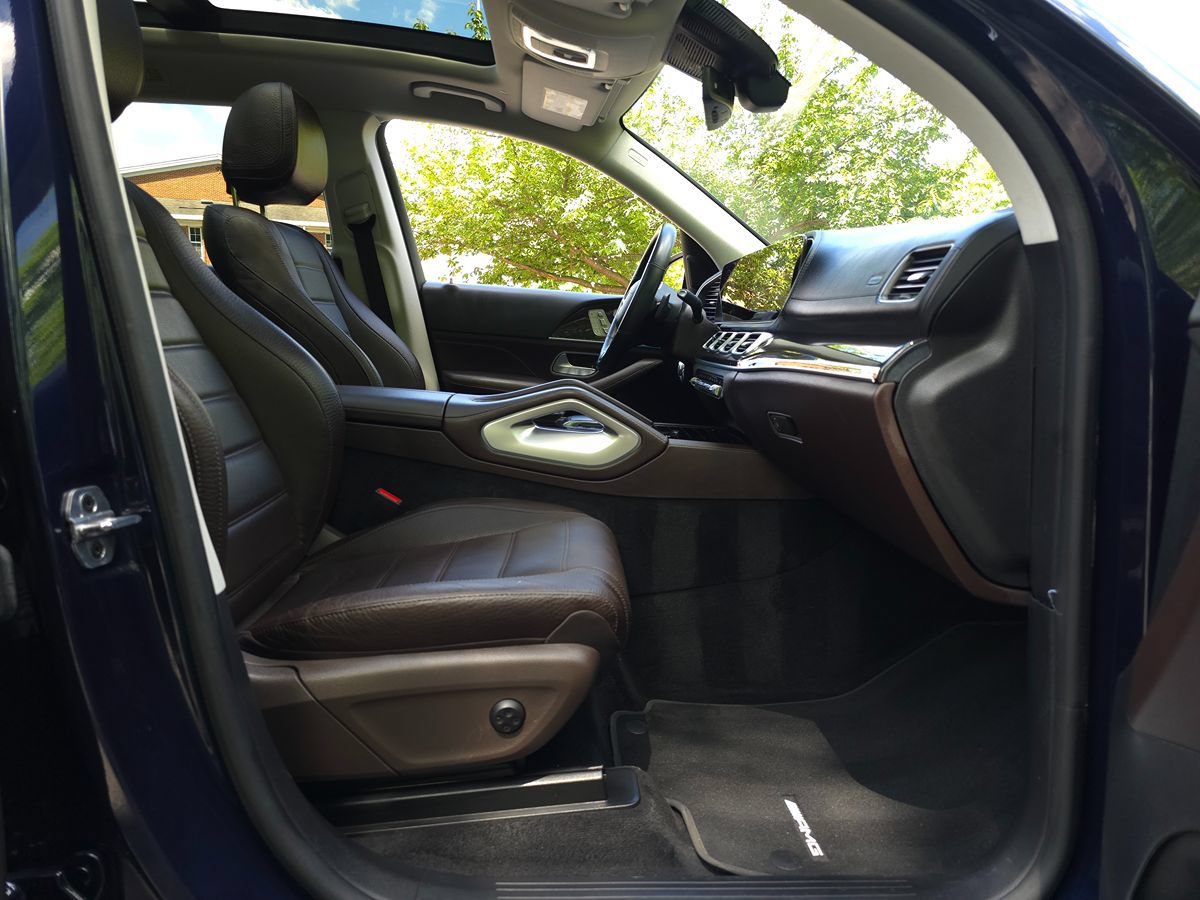 Used 2022 Mercedes-Benz GLS 450 4MATIC image 26