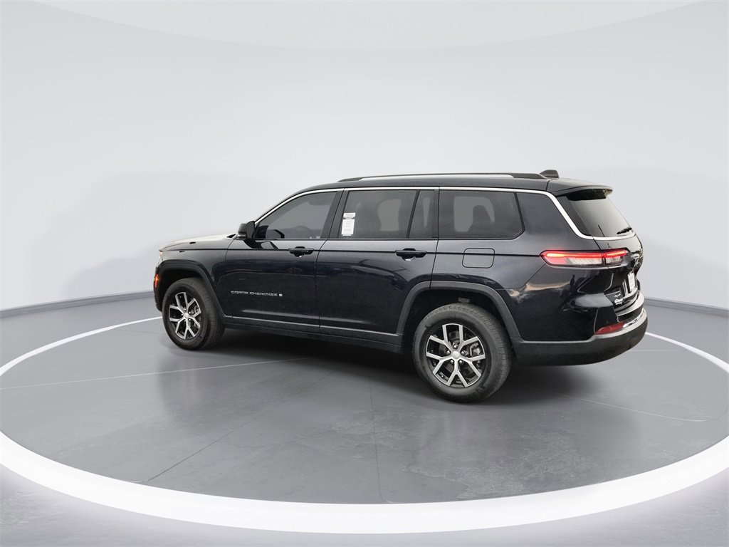 Used 2023 Jeep Grand Cherokee L Limited image 6