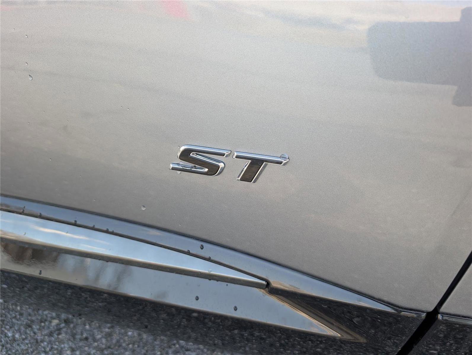 New 2026 Buick Envision Sport Touring image 5