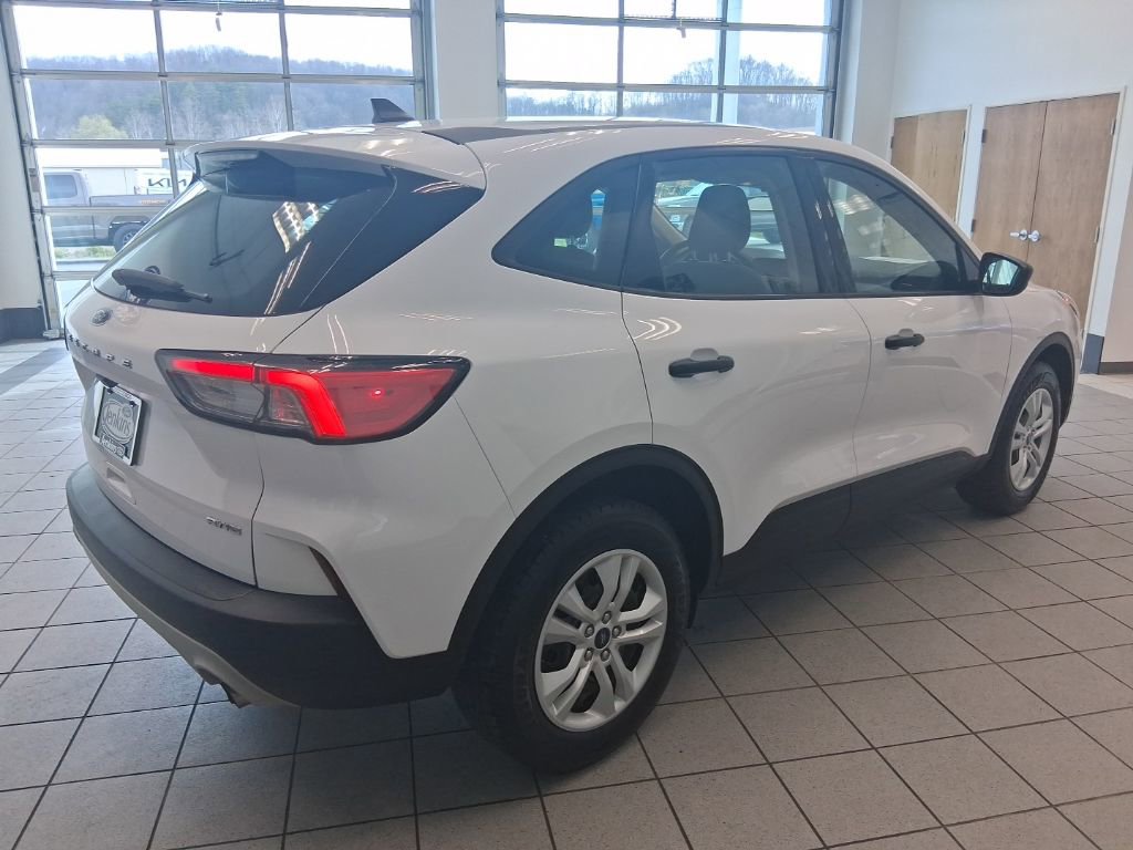 Used 2020 Ford Escape S image 18