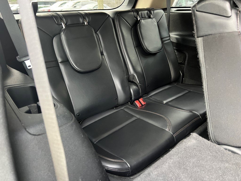 Used 2021 Lincoln Aviator Standard Sport Utility image 16