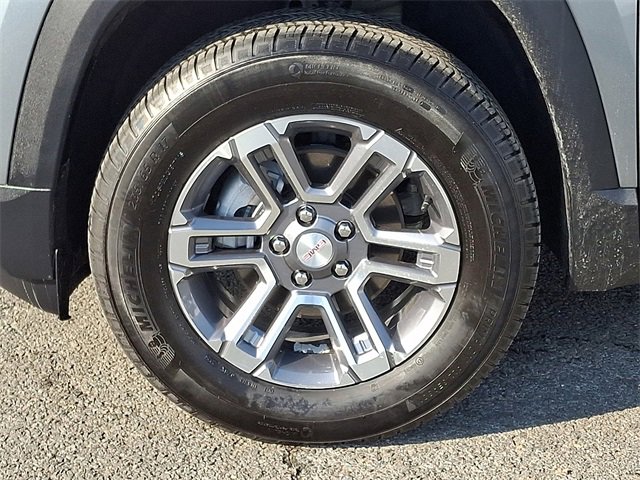 Used 2026 GMC Terrain Elevation image 8