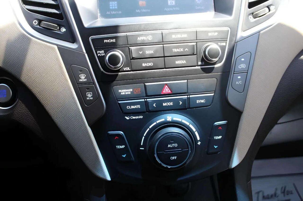 Used 2017 Hyundai Santa Fe Sport 2.0T AWD/4WD image 14