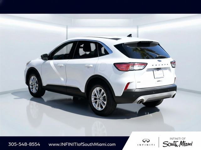 Used 2022 Ford Escape SE image 6