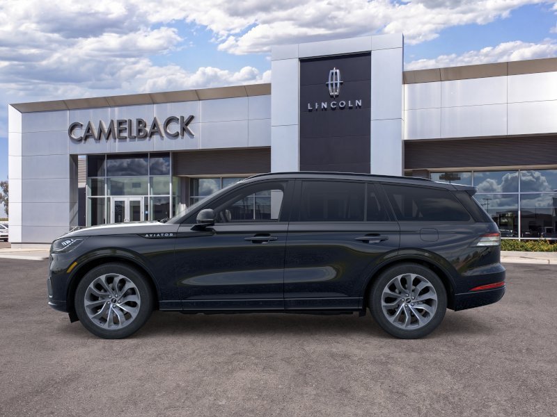 New 2026 Lincoln Aviator AWD w/ Jet Appearance Package image 26