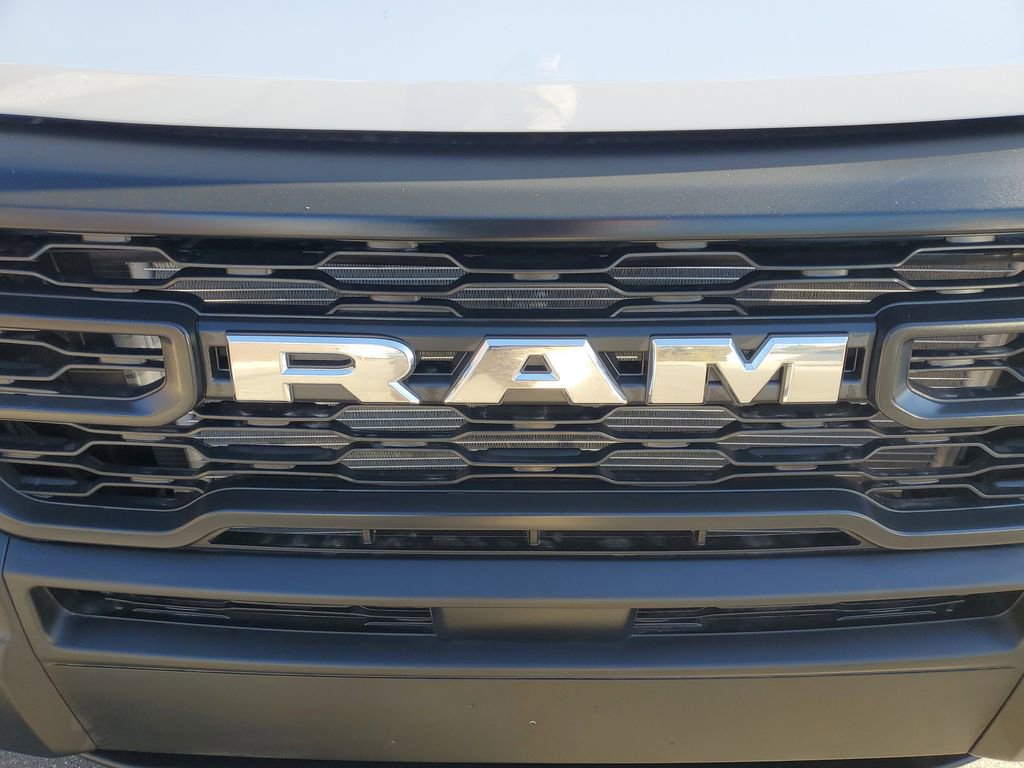 New 2026 RAM ProMaster 3500 w/ Crew Van Package image 10