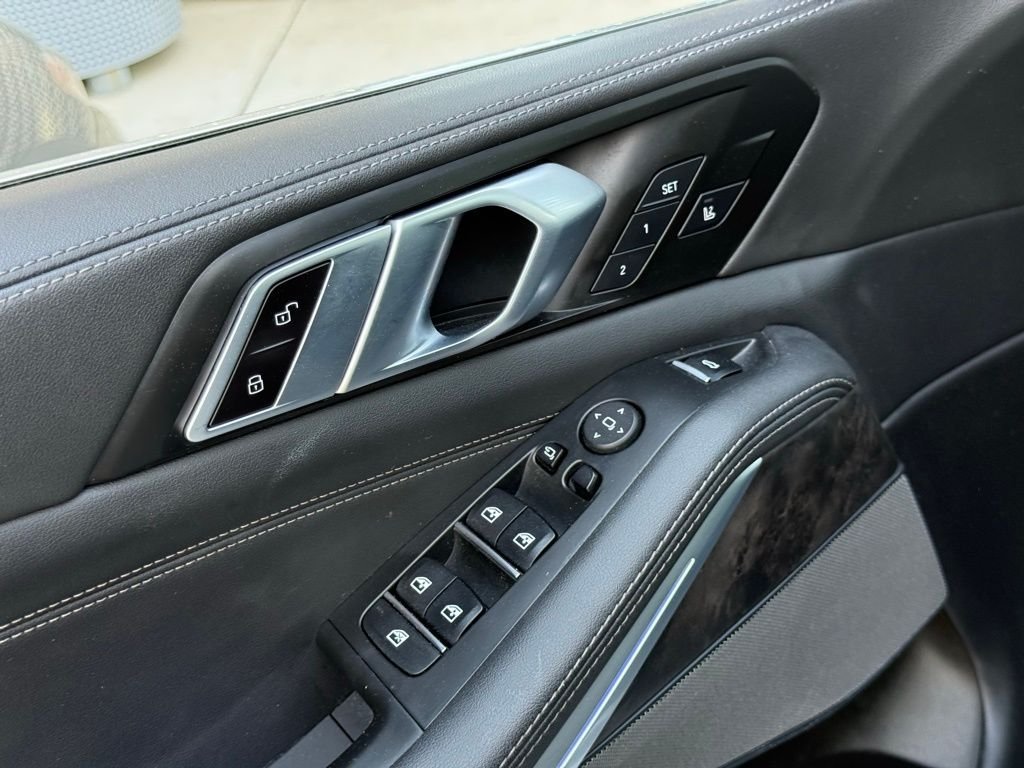 Used 2024 BMW X5 xDrive40i AWD/4WD image 17