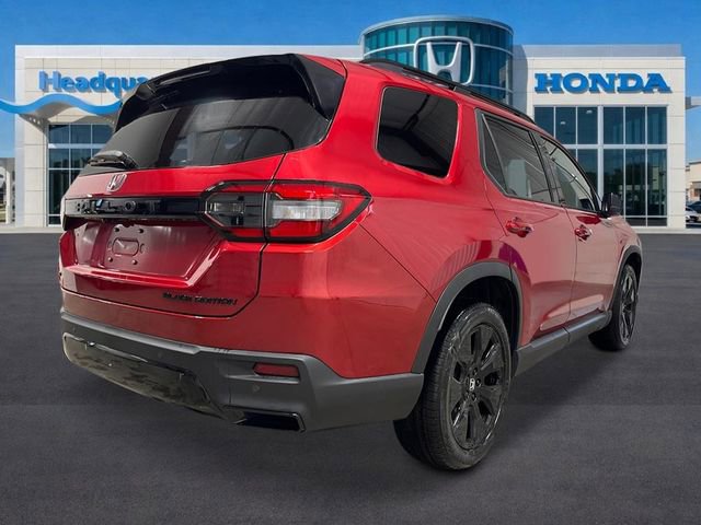 New 2026 Honda Pilot Black Edition image 3