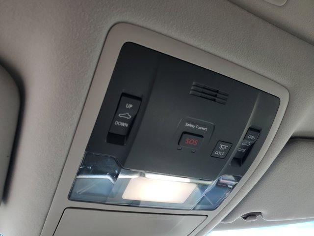 Used 2019 Lexus RX 350 AWD w/ Navigation Package image 38