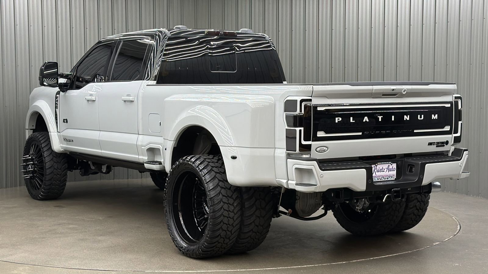 Used 2026 Ford F450 Platinum w/ Platinum Plus Package AWD/4WD image 3
