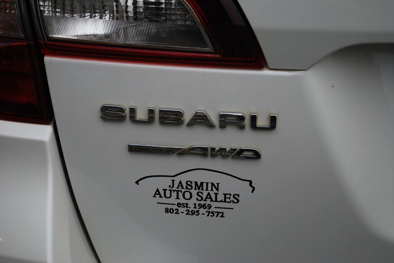 Used 2016 Subaru Outback 2.5i Limited AWD/4WD image 13