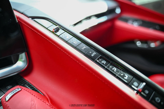 Used 2020 Chevrolet Corvette Stingray Premium Cpe w/ 3LT Preferred Equipment Group image 35