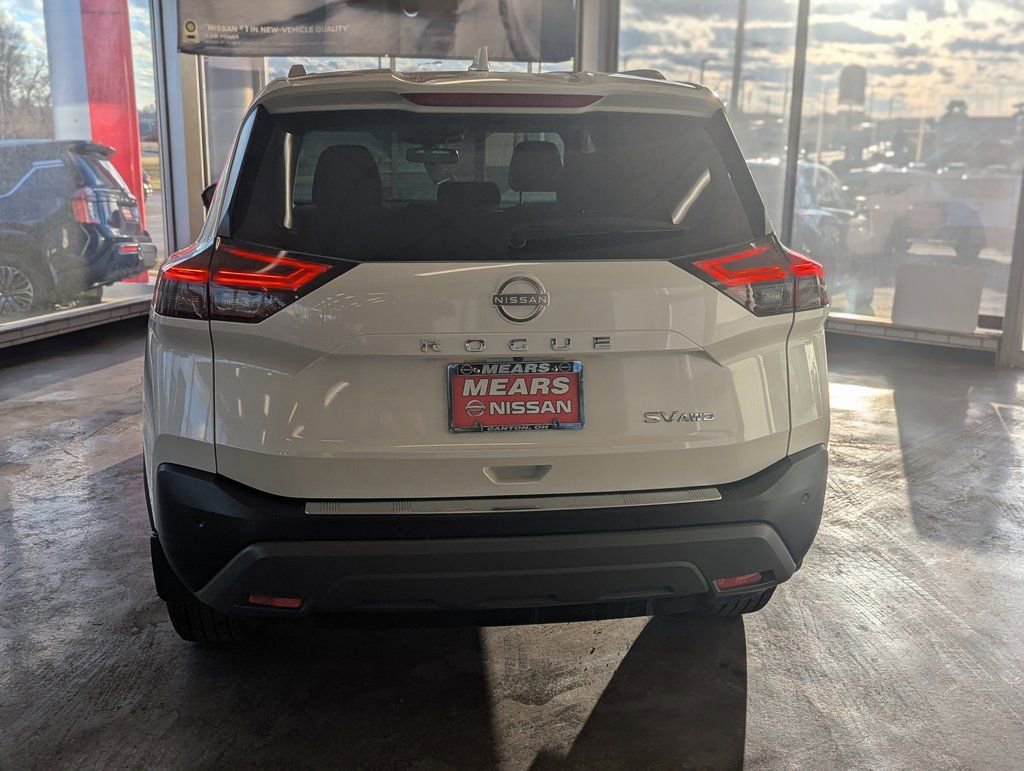 New 2026 Nissan Rogue SV image 4