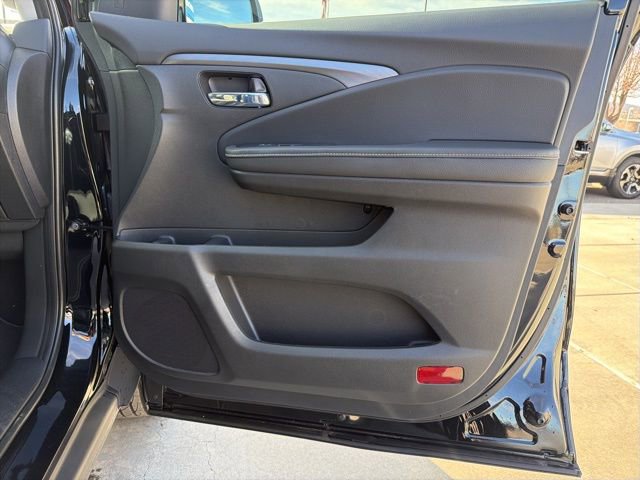New 2025 Honda Ridgeline RTL image 41