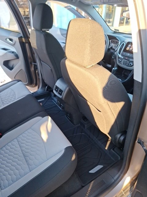 Used 2018 Chevrolet Equinox LT w/ Sun & Infotainment Package image 30