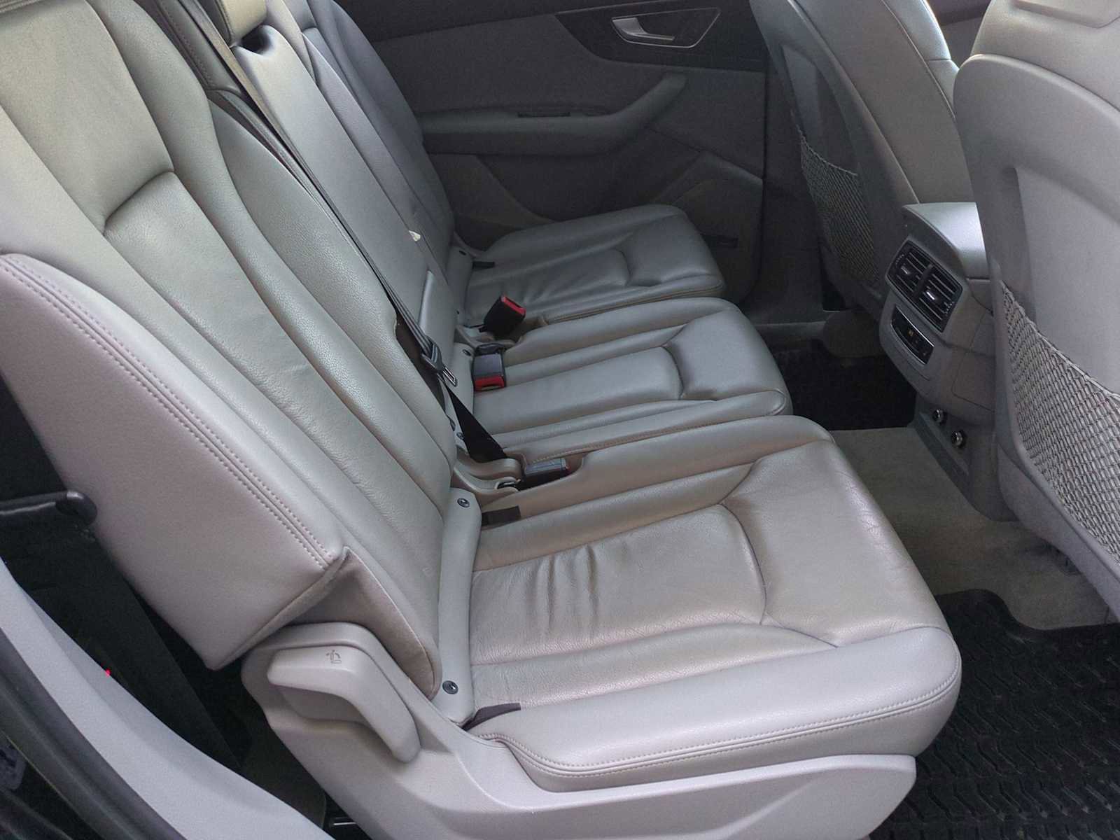Used 2018 Audi Q7 3.0T Premium Plus image 21