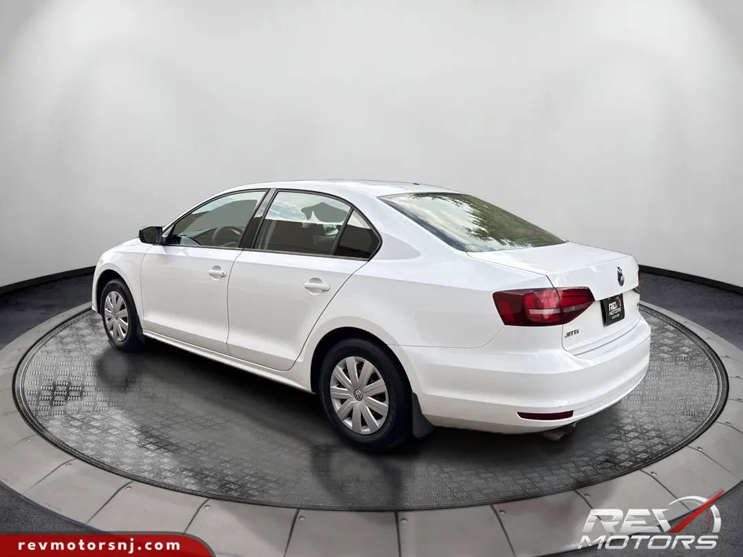 Used 2016 Volkswagen Jetta S FWD image 3
