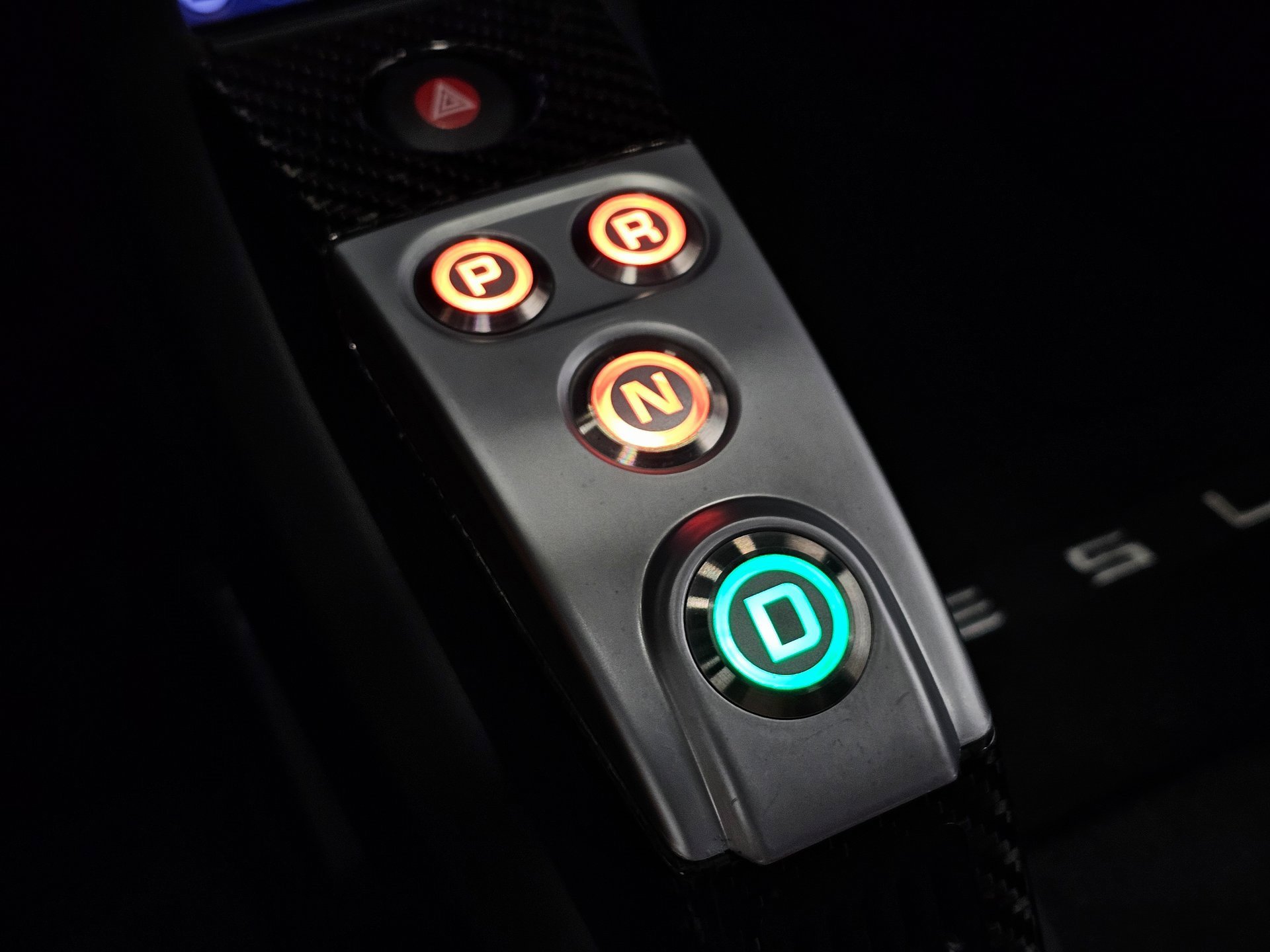 Used 2010 Tesla Roadster Sport image 34