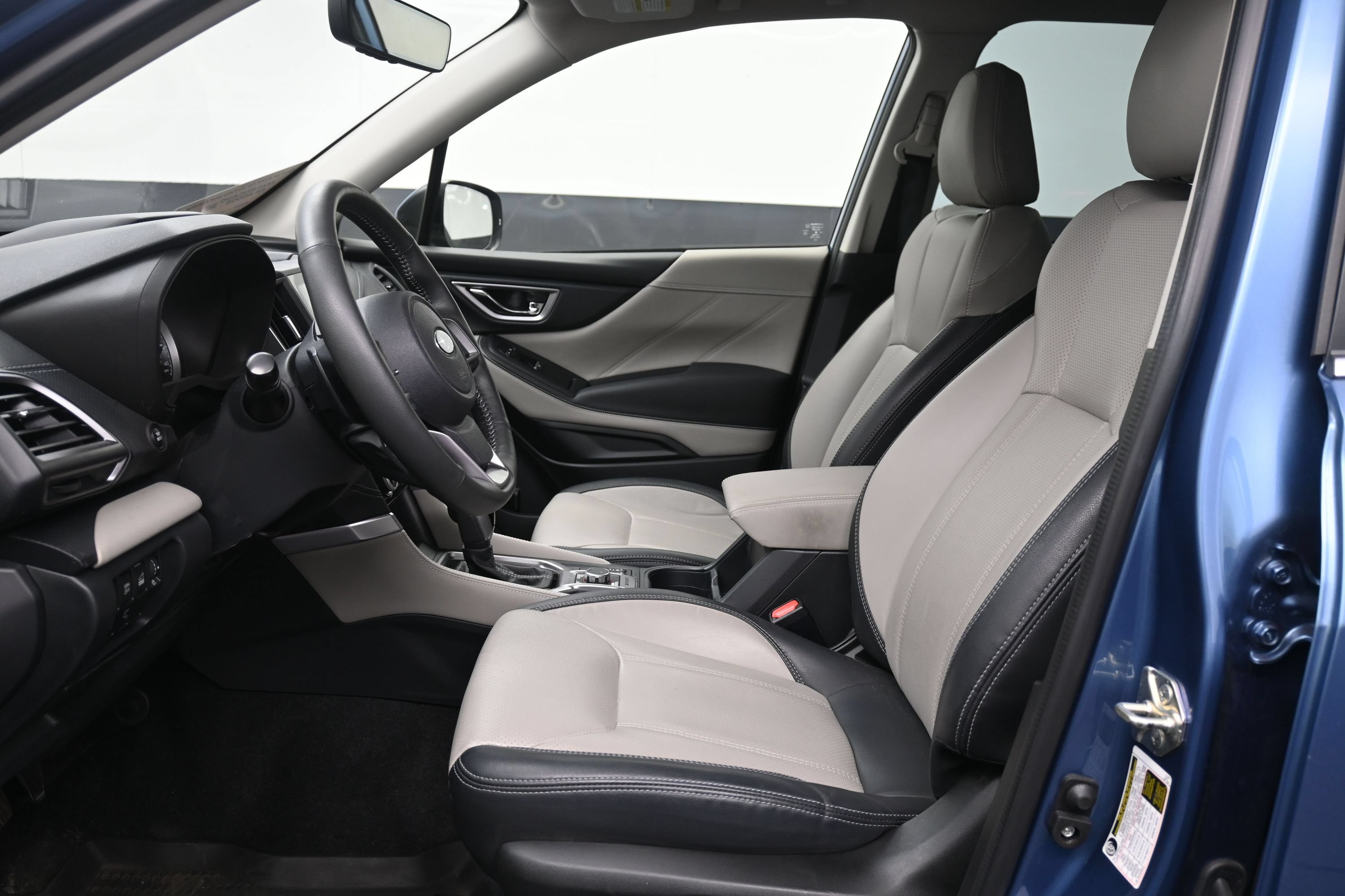 Used 2022 Subaru Forester Limited AWD/4WD image 14