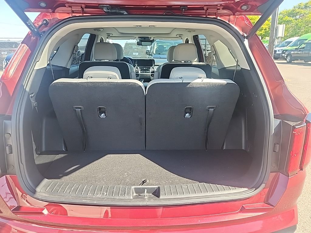Certified 2021 Kia Sorento SX FWD image 16