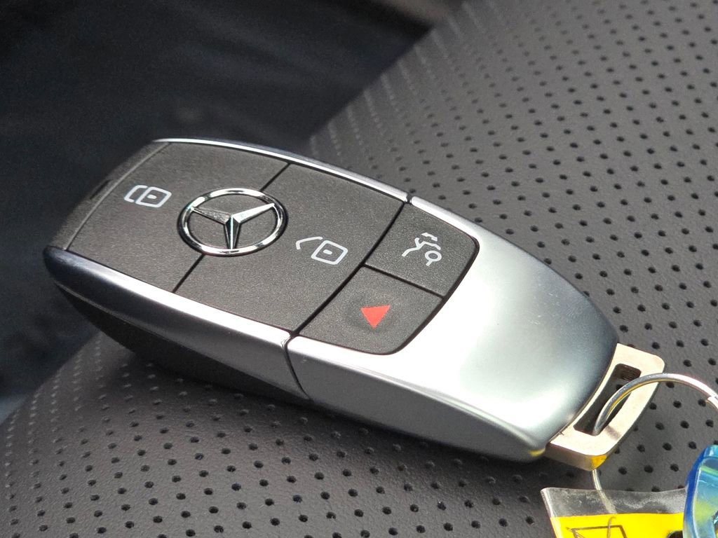 New 2026 Mercedes-Benz GLE 450 4MATIC image 39