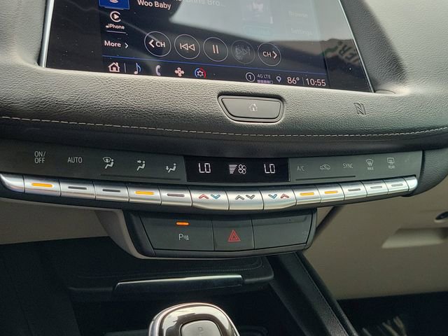 Used 2021 Cadillac XT4 Premium Luxury FWD image 26