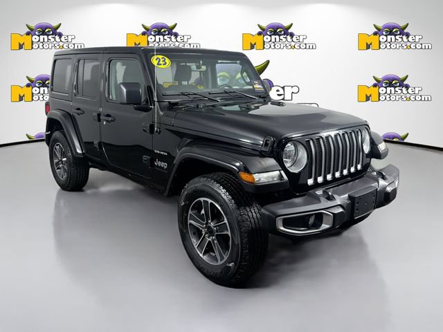 Used 2023 Jeep Wrangler Unlimited Sahara w/ Cold Weather Group AWD/4WD image 3