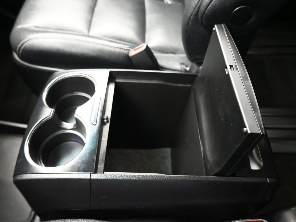 Used 2017 Toyota Sienna SE w/ SE Preferred Package image 23