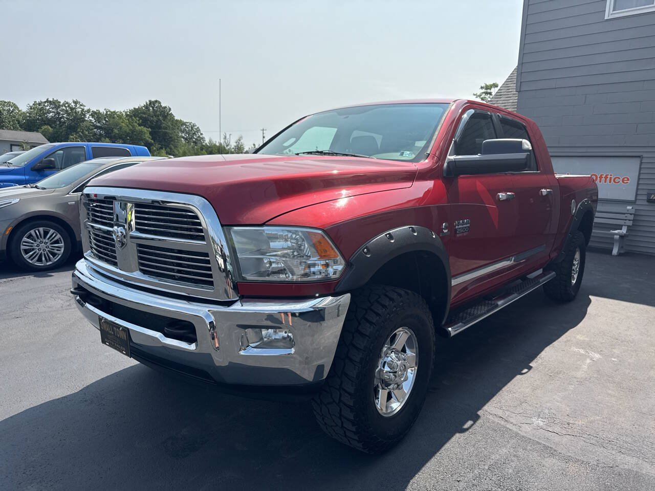 Used 2010 Dodge Ram 2500 Truck SLT w/ Big Horn Regional Pkg AWD/4WD image 3