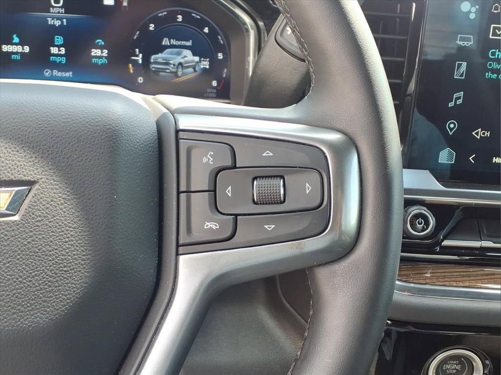 Used 2023 Chevrolet Silverado 1500 LT AWD/4WD image 11