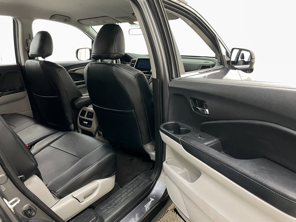Used 2016 Honda Pilot EX image 38