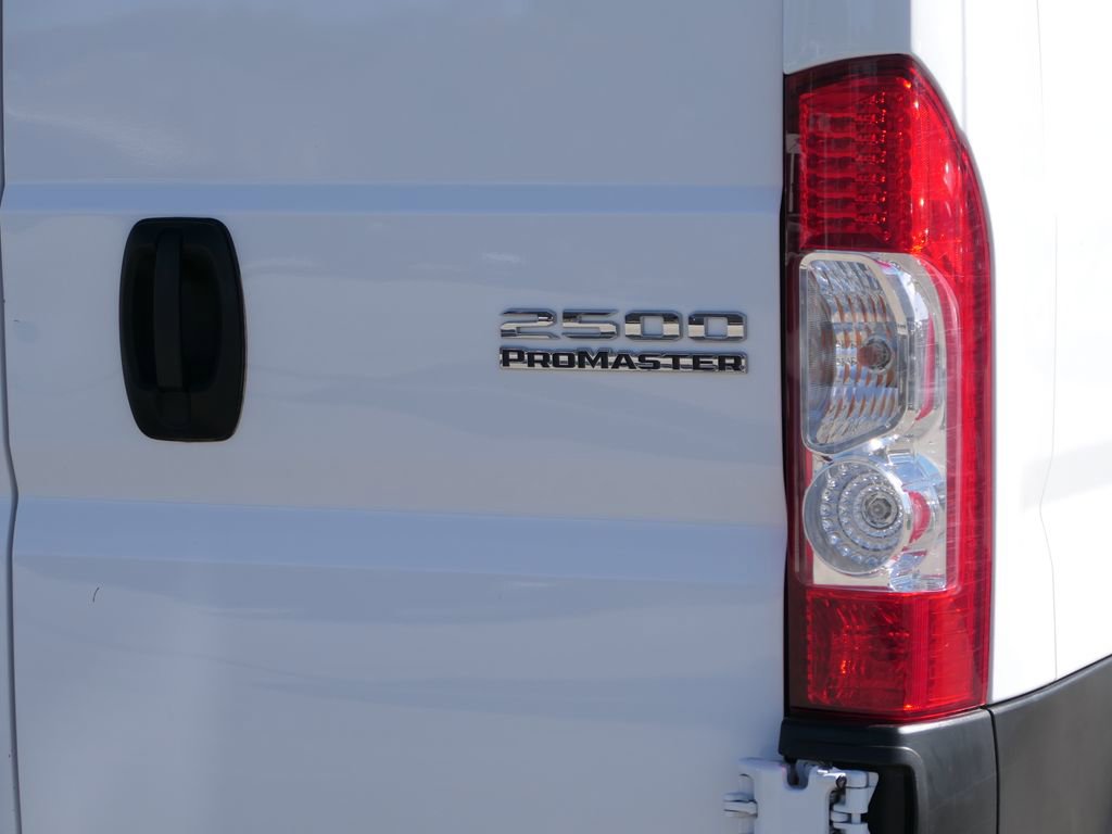 Used 2024 RAM ProMaster 2500 w/ Convenience Group image 5