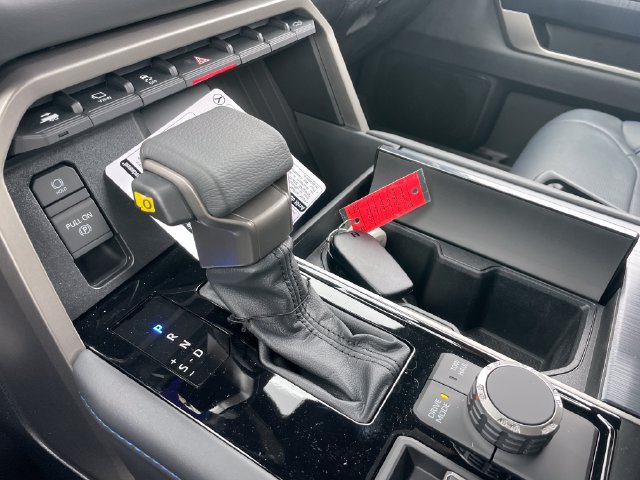 New 2026 Toyota Tundra Platinum w/ Tow Tech Package AWD/4WD image 16