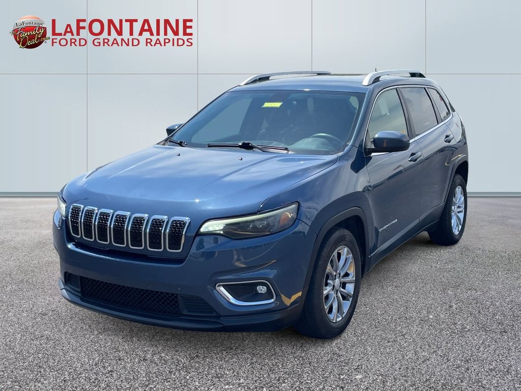 Used 2019 Jeep Cherokee Latitude w/ Popular Appearance Group FWD image 1