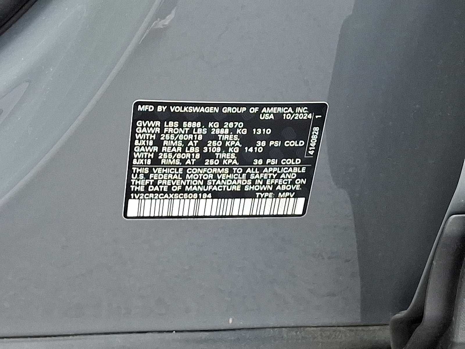 Certified 2025 Volkswagen Atlas Peak Edition SE image 28
