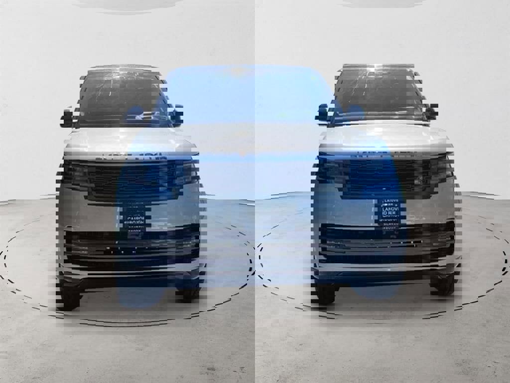 New 2025 Land Rover Range Rover SE image 8