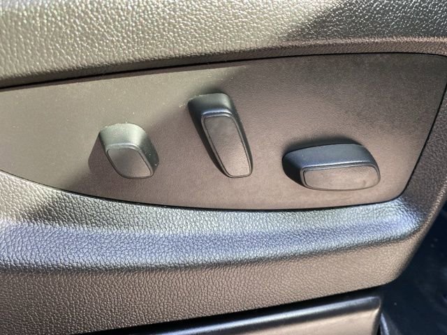 Used 2017 GMC Sierra 2500 SLT w/ Duramax Plus Package image 36